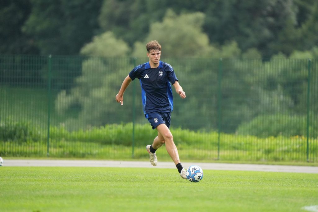 Jevsenak foto del Pisa s.c.