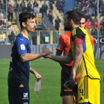 Scambio di saluti tra i capitani Delprato e Caracciolo