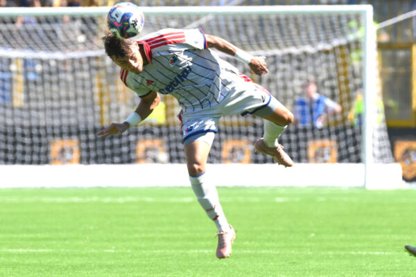 IPA88223807 - Rosen Bozhinov of AC Pisa 1909 in action during the Serie BKT match between SS Juve Stabia vs Pisa SC 1909 at Romeo Menti Stadium